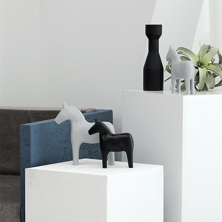 Living Room Light Luxury Decorations