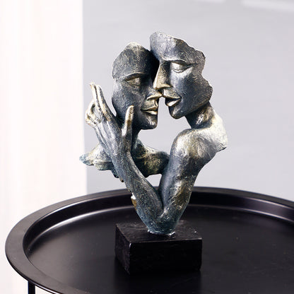 Couple Figure Home Decoration Sculpture
